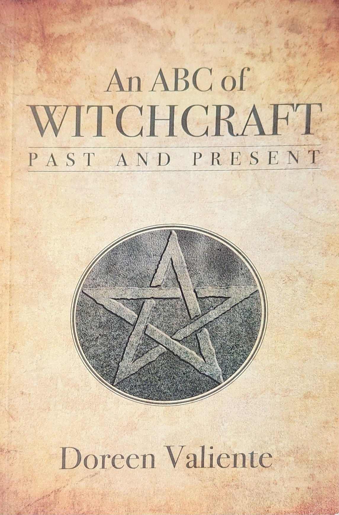 An ABC of Witchcraft Past and Present - Oakmont Books
