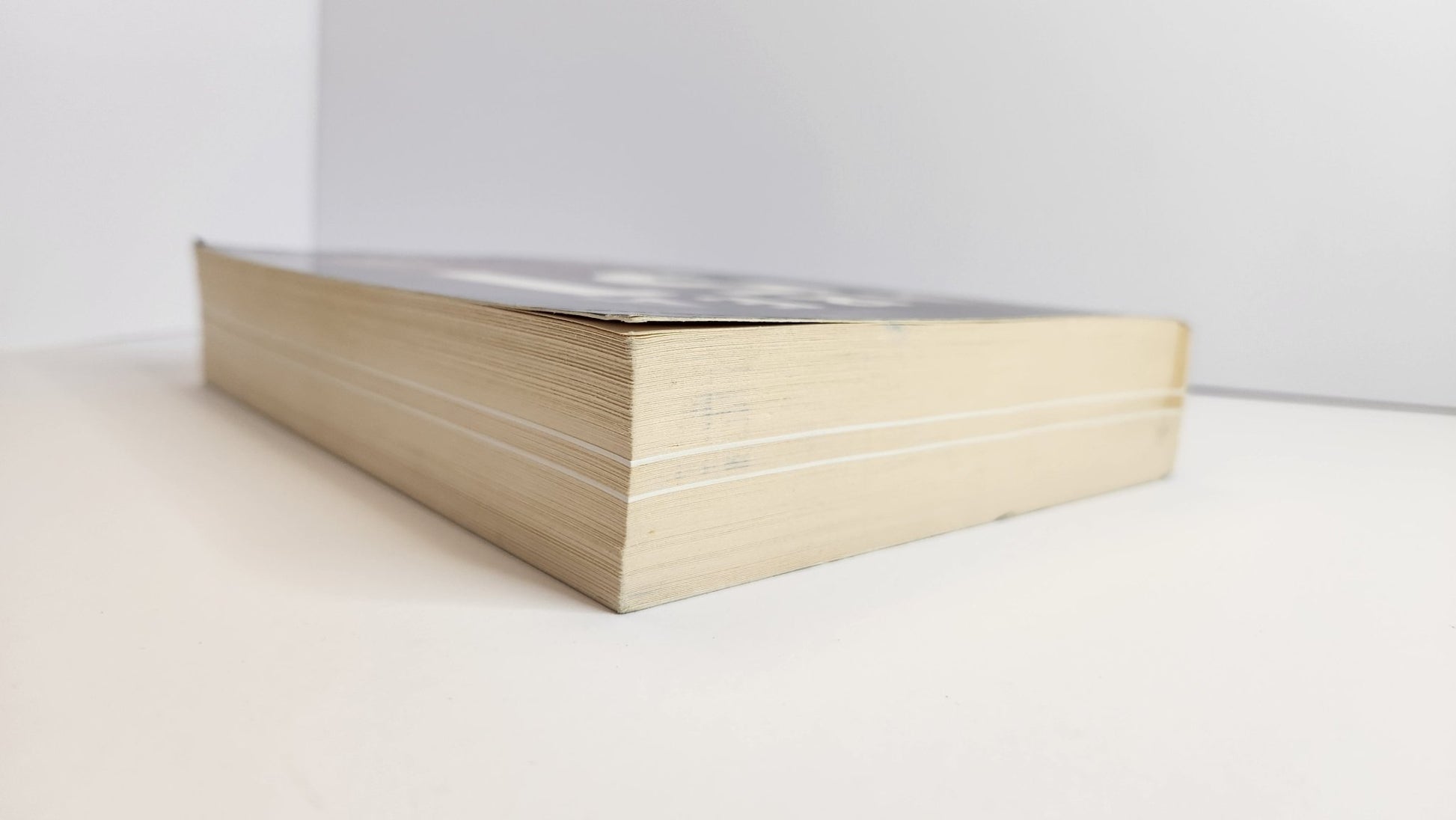 Area 51: An Uncensored History of America's Top Secret Military Base - Oakmont Books