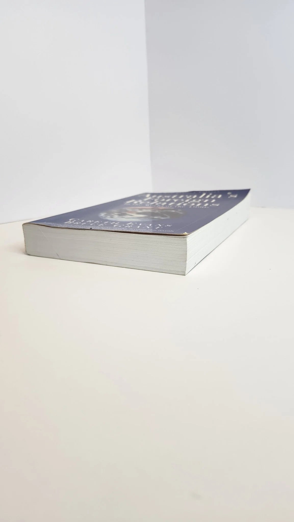 Australia's Foreign Relations: In the World of the 1990s - Oakmont Books