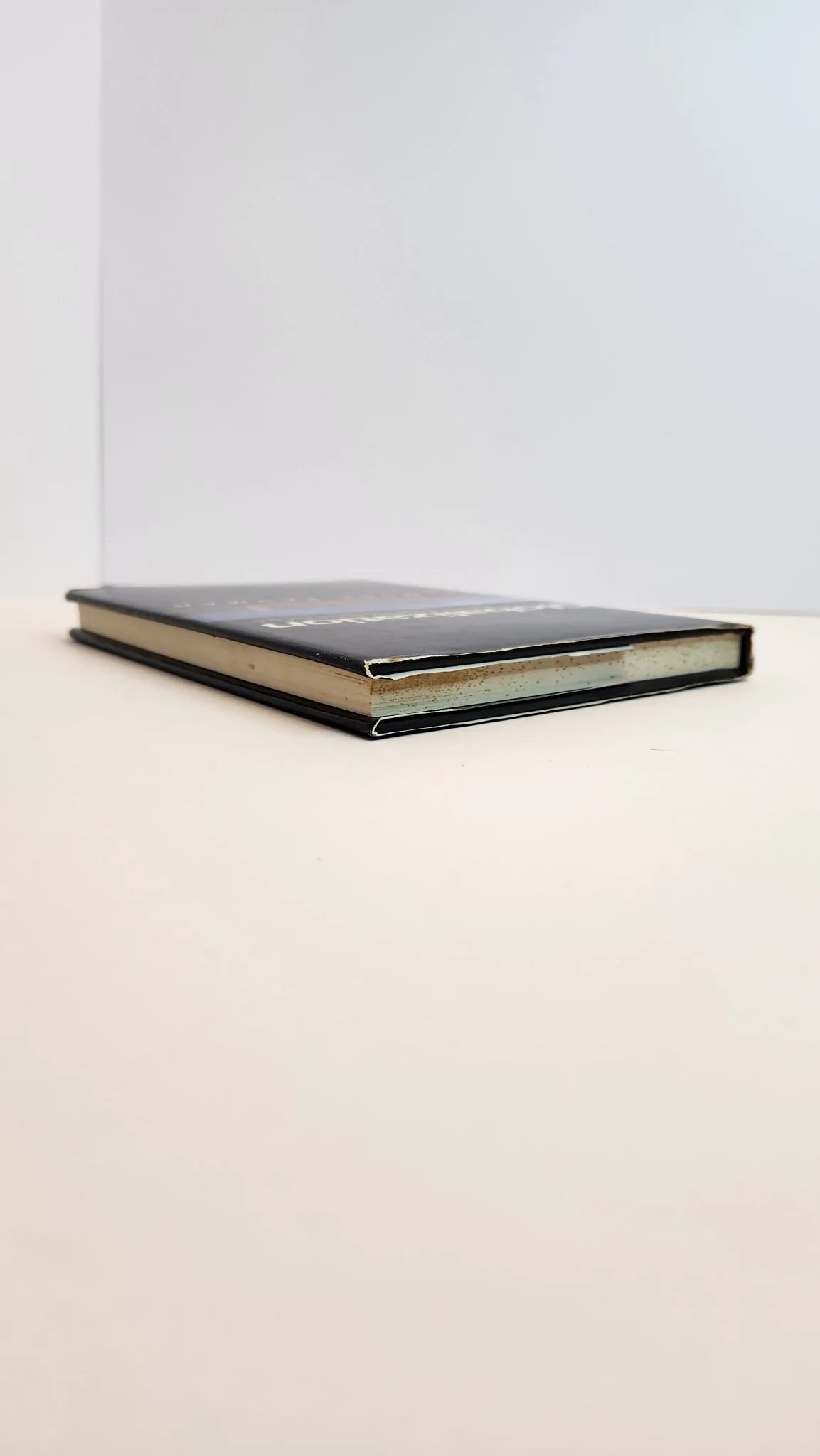 Globalization: The Human Consequences (1st EDITION) - Oakmont Books